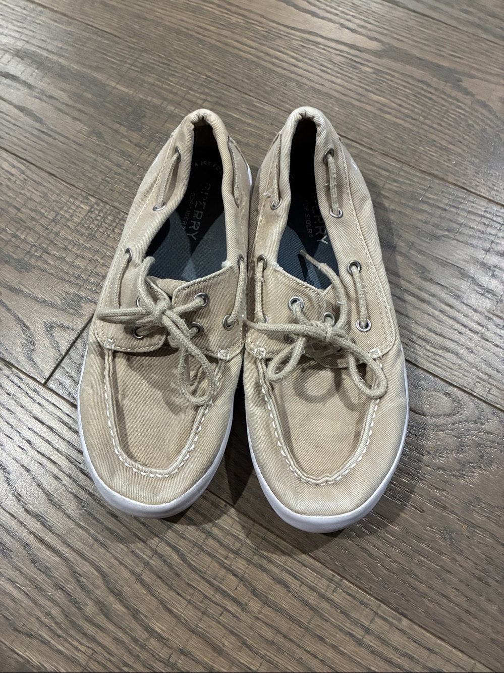 Sperry Women’s Beige Canvas Boat Shoes Size 6